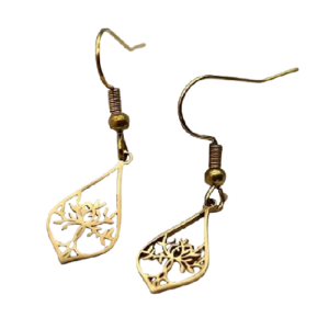 Vackra örhängen med motiv av Livets träd